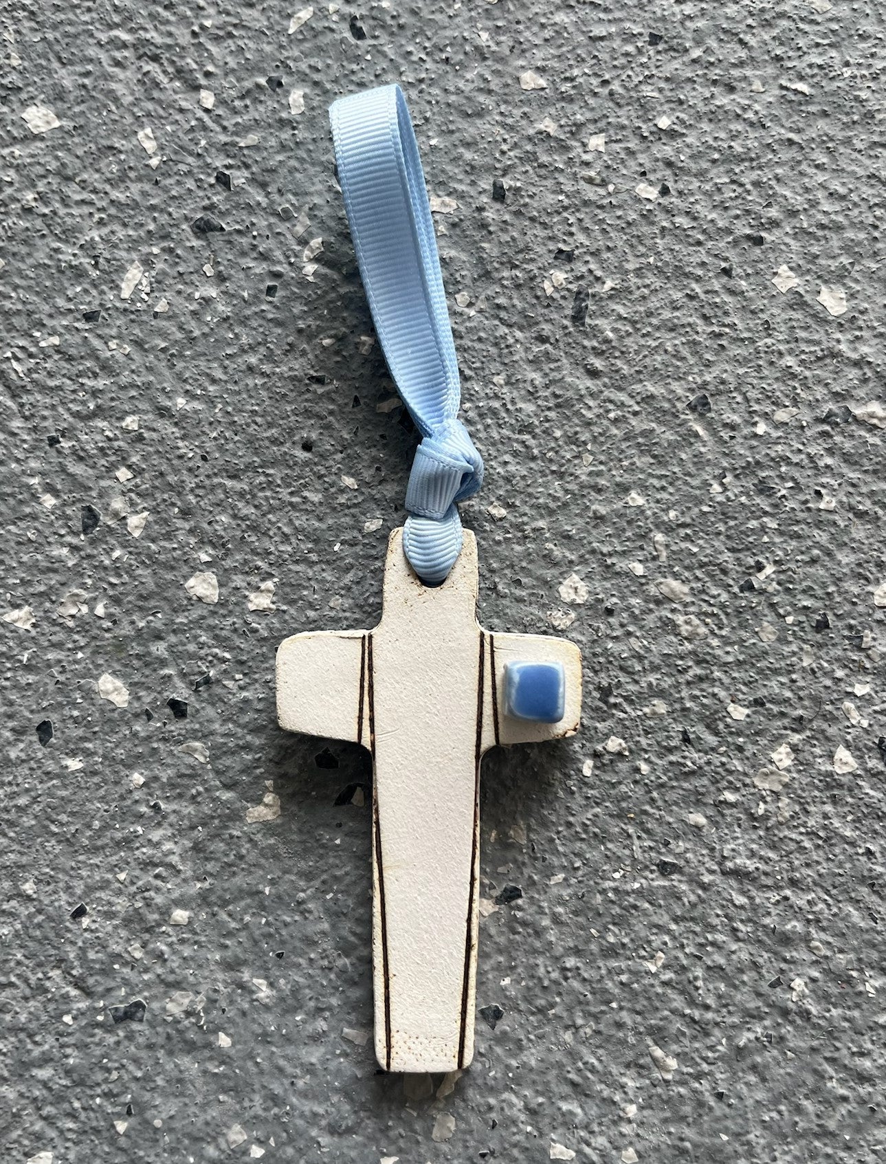 Small White Emblem Crosses