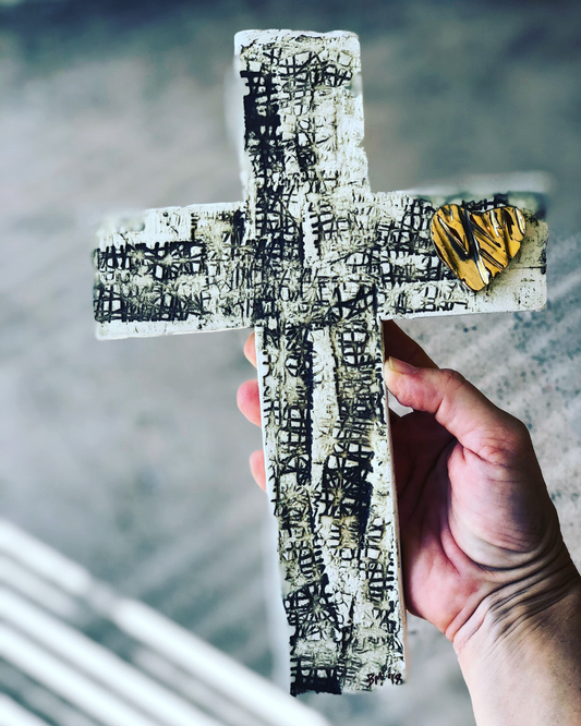 Strata Cross